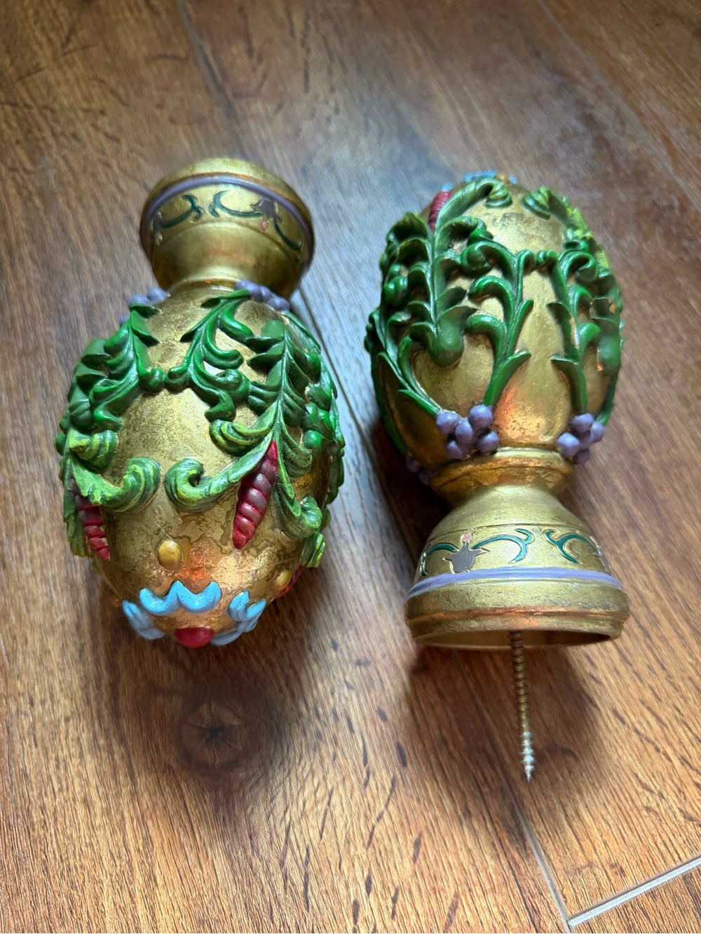 Decorative Gold Curtain Rod Finials with Green Vine Accents - Pair - Picture 2 of 8